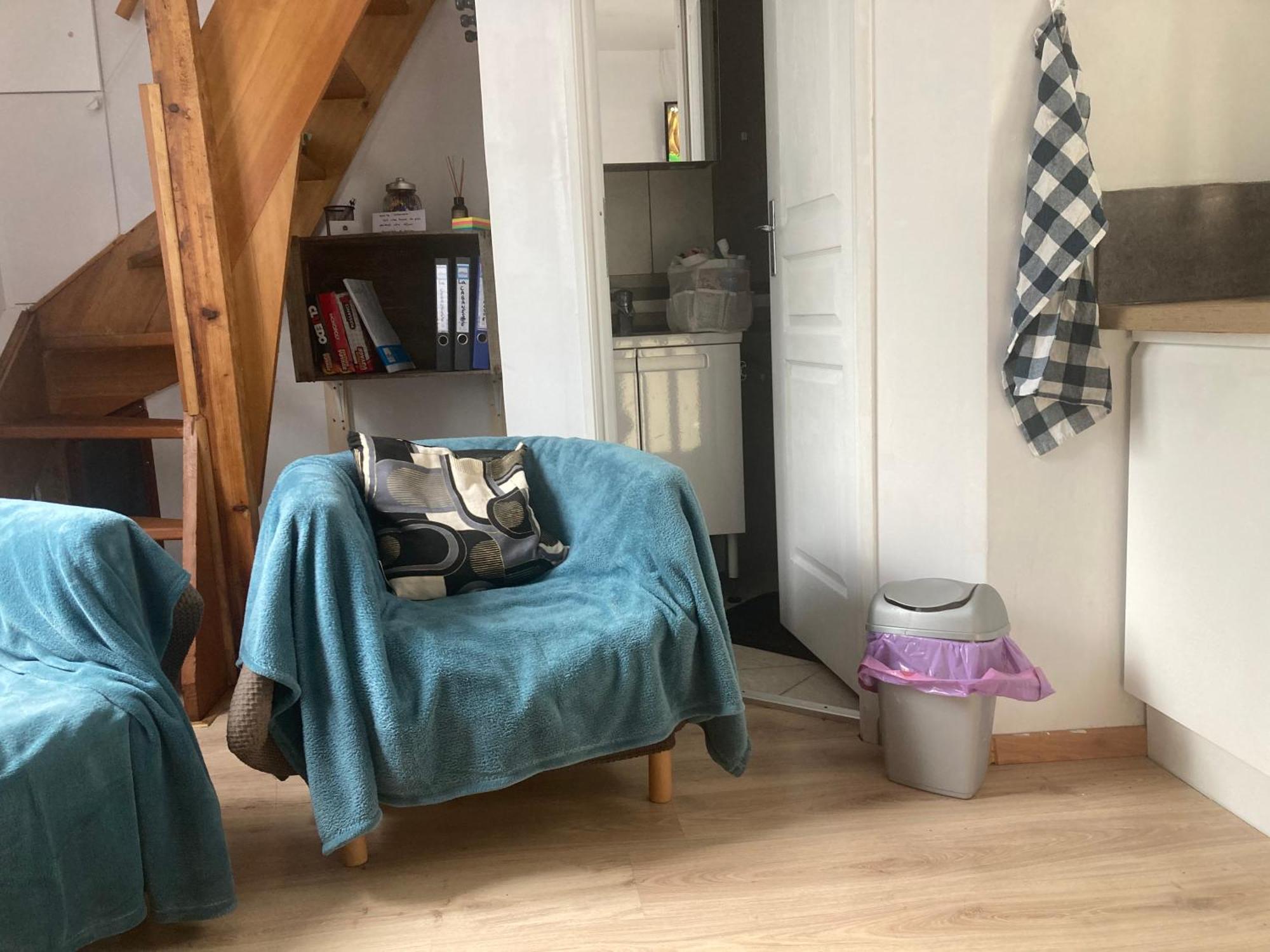 La « cabaneste » Dans