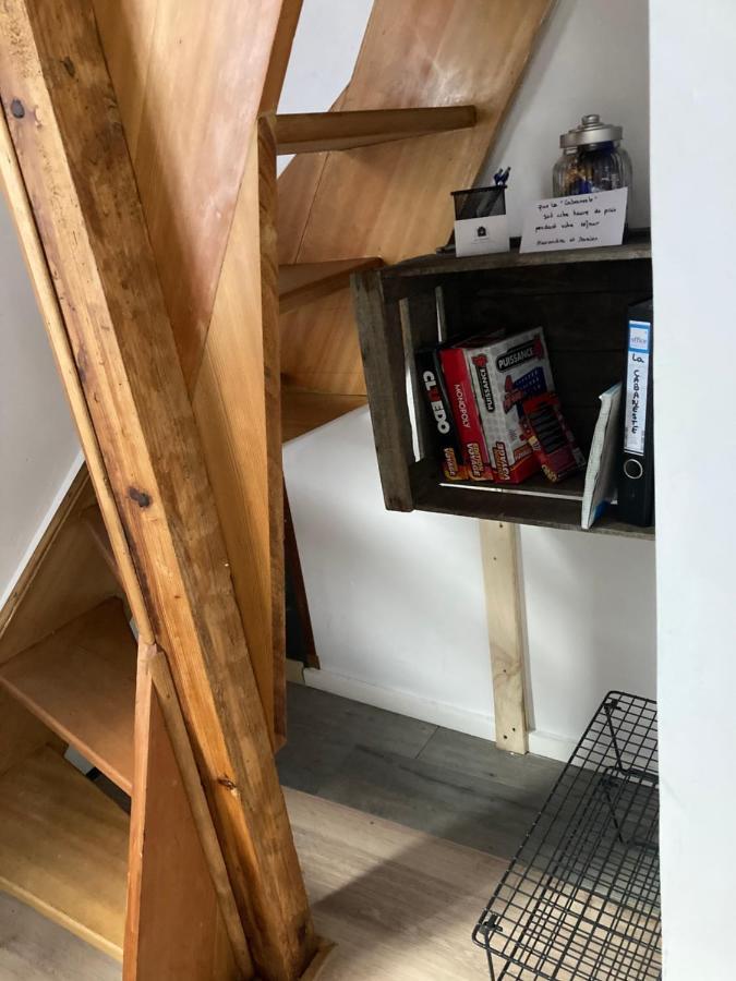 La « cabaneste » Dans