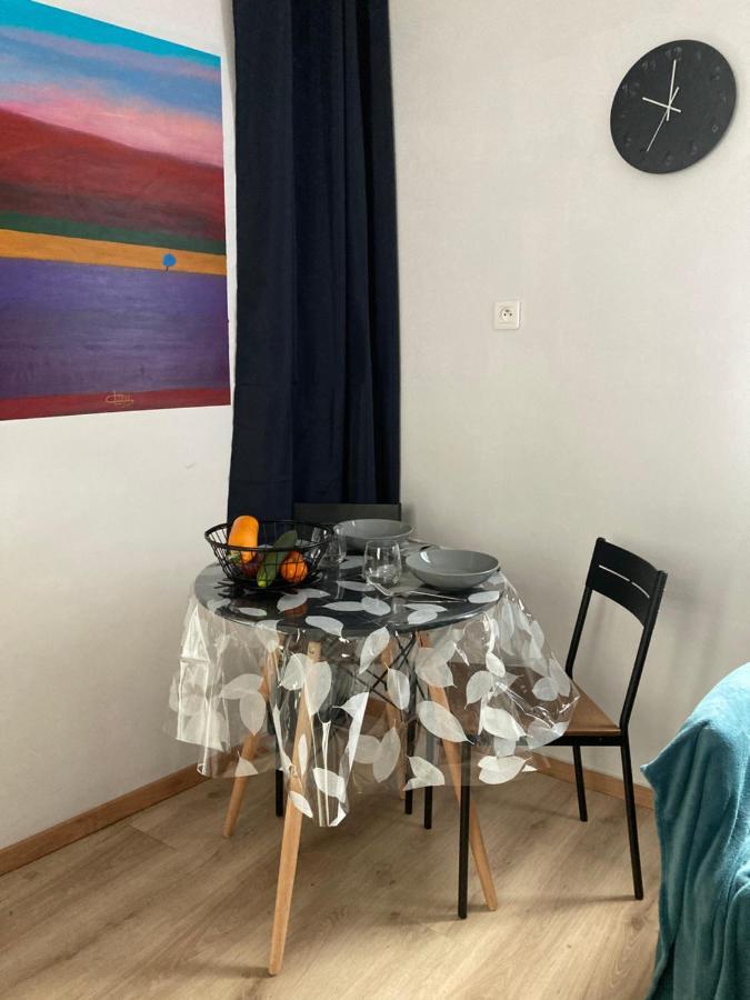 Holiday home La « cabaneste » Dans *