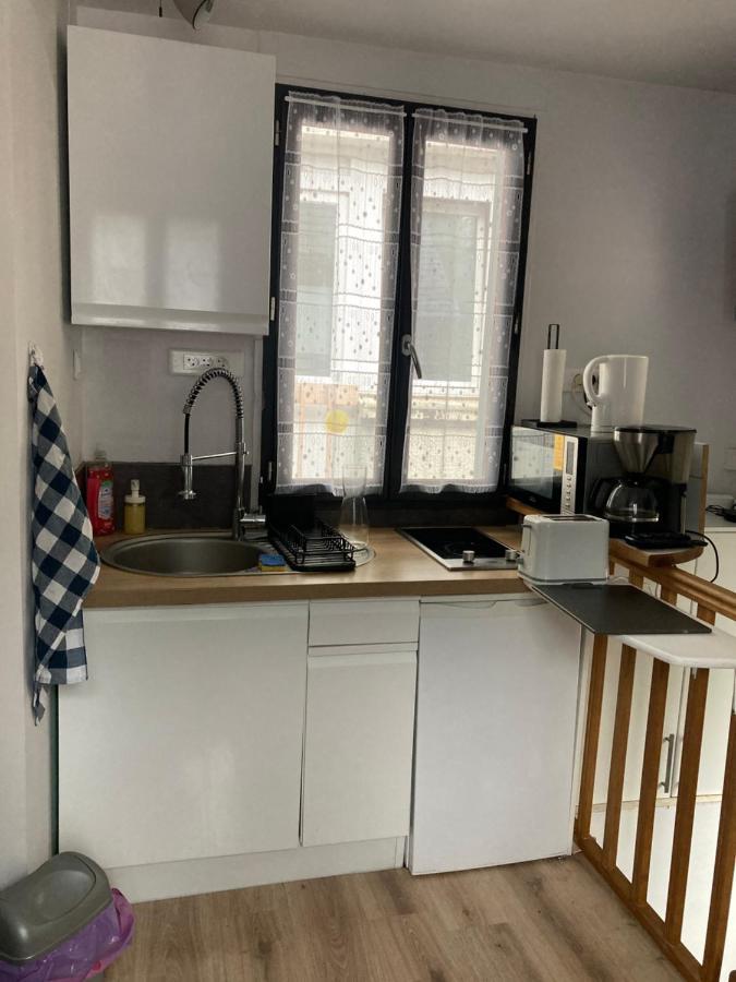 Holiday home La « cabaneste » Dans
